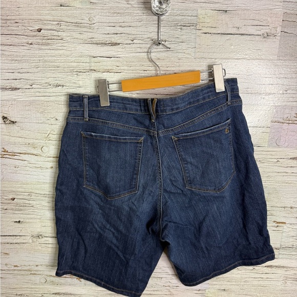 14W Jessica Simpson blue Shorts denim Jean - Picture 4 of 4